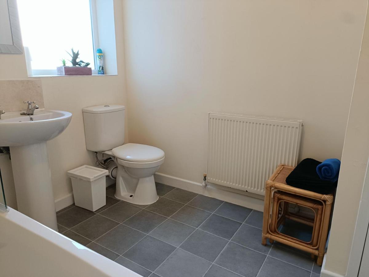 Bright, Comfortable Home, Convenient For City Centre Liverpool Bagian luar foto